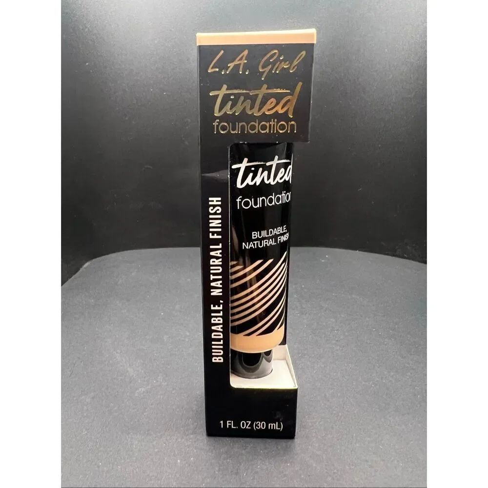 LA Girl Tinted Foundation Buildable Natural Finish GLM754 Nude